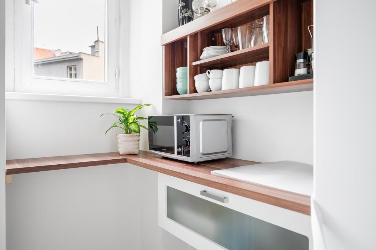 Loong Refresh Old Town Apartment Прага Екстериор снимка