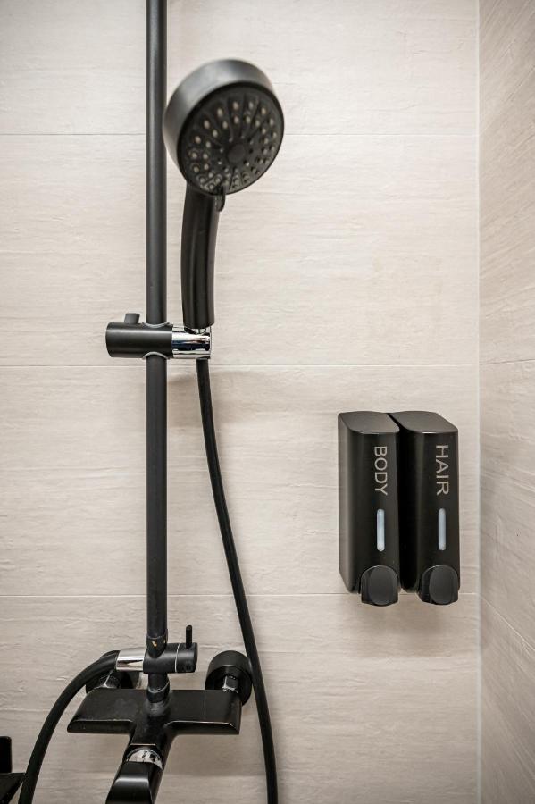Loong Refresh Old Town Apartment Прага Екстериор снимка